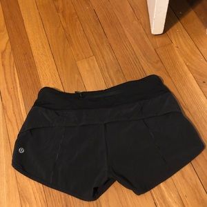 Lululemon Shorts Size 4